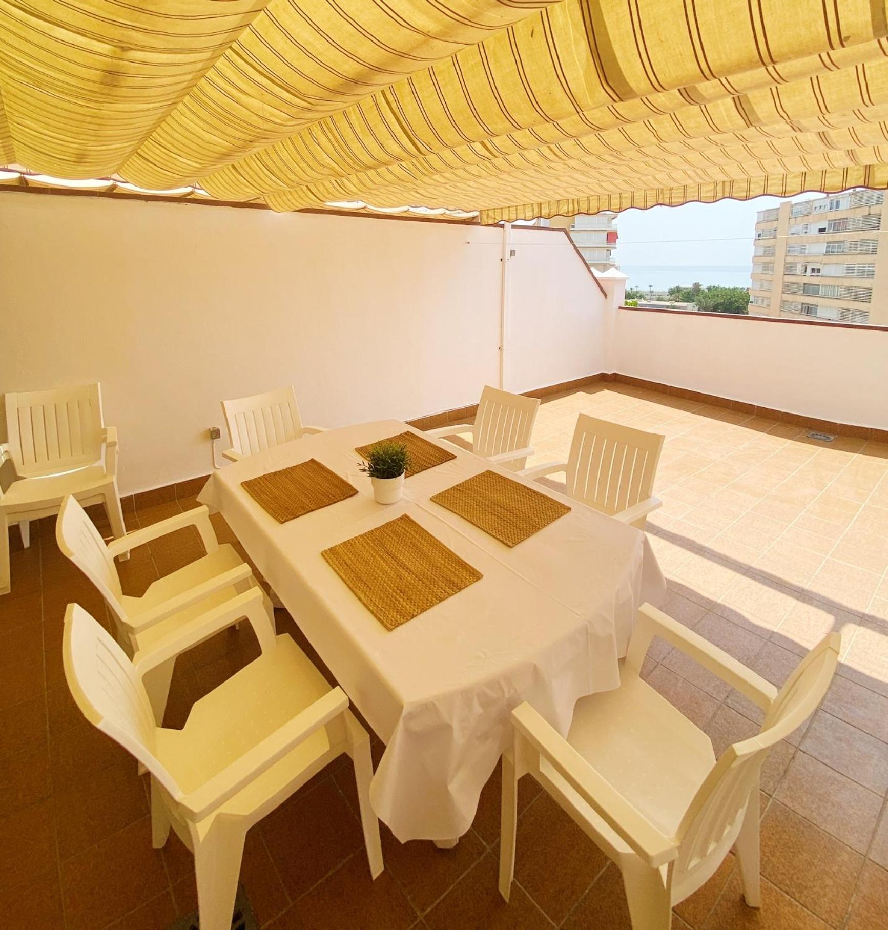 Duplex Torremolinos Suite المظهر الخارجي الصورة